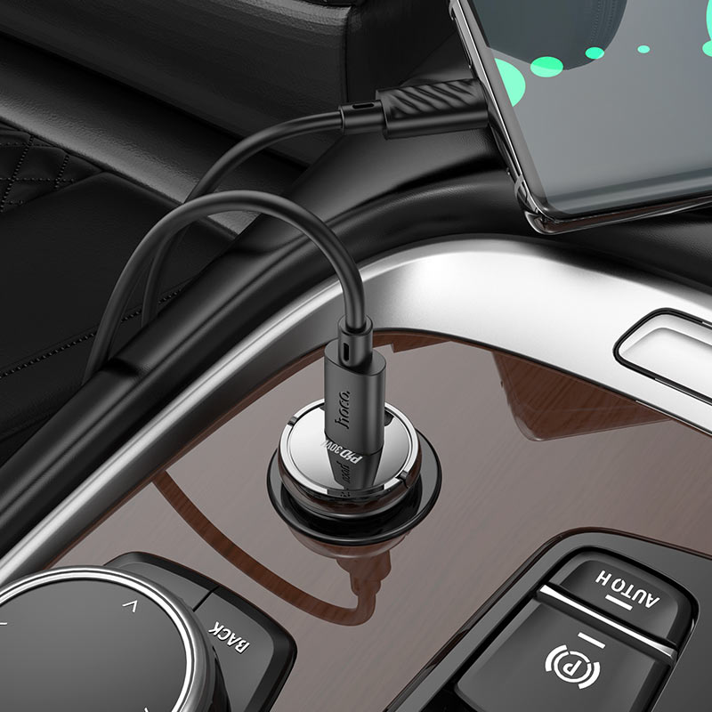 Z53 Sight single port PD30W car charger - Black - Saif Al Najmi Kw