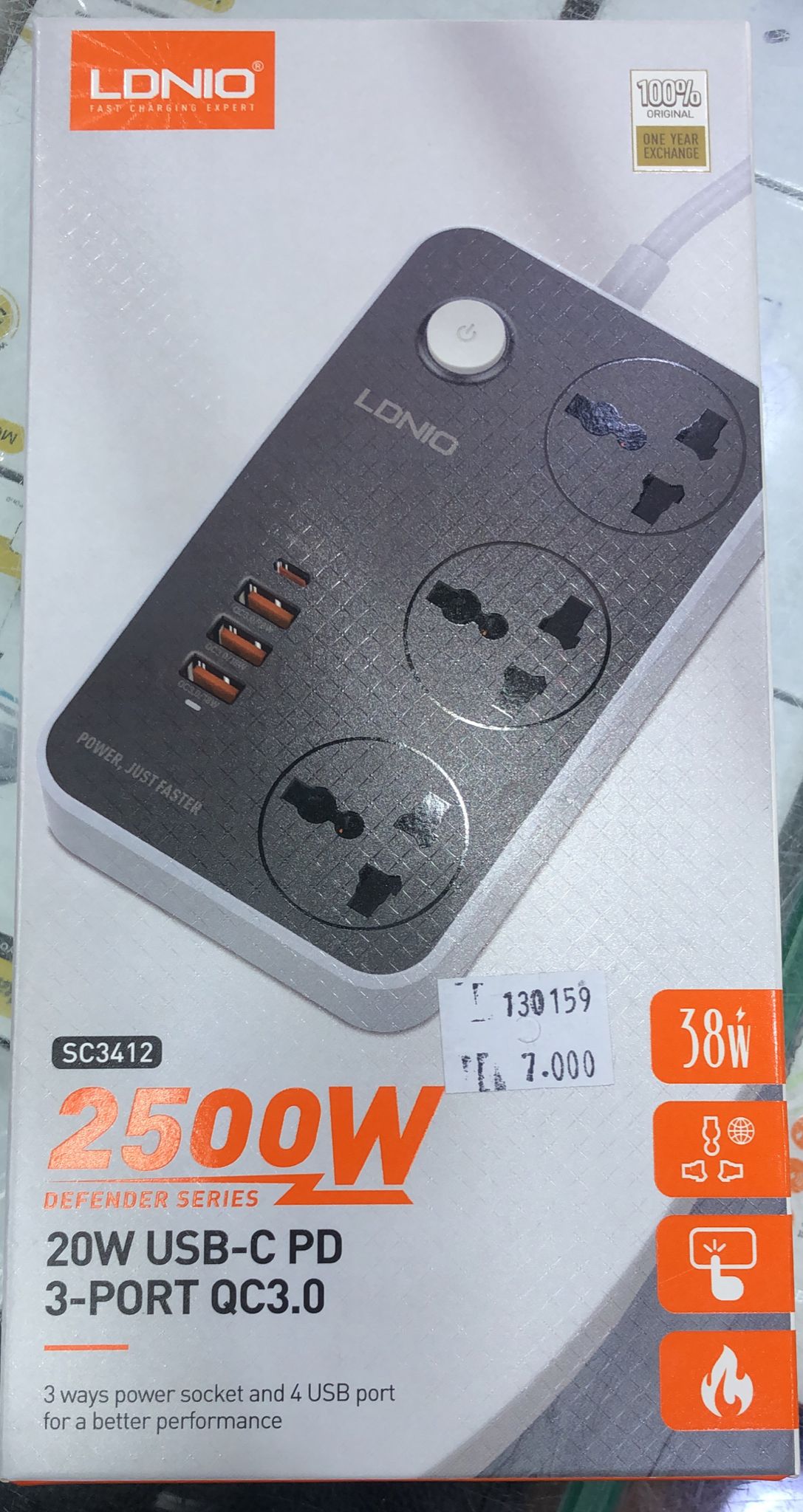 LDNIO SC3412 2500W Defender Series Power Strip – 20W USB - C PD + 3×QC3.0 (4 USB Ports + 3 AC Sockets) - Saif Al Najmi KwExtension Power SocketLDNIOSaif Al Najmi KwLDNIO SC3412 2500W Defender Series Power Strip – 20W USB - C PD + 3×QC3.0 (4 USB Ports + 3 AC Sockets)