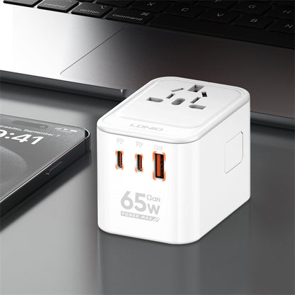LDNIO  3 USB Ports 65W GaN Travel Adapter Z6 - Saif Al Najmi Kw