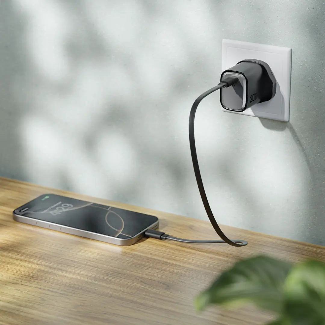 Green Lion Supra 33W UK Wall Charger Kuwait