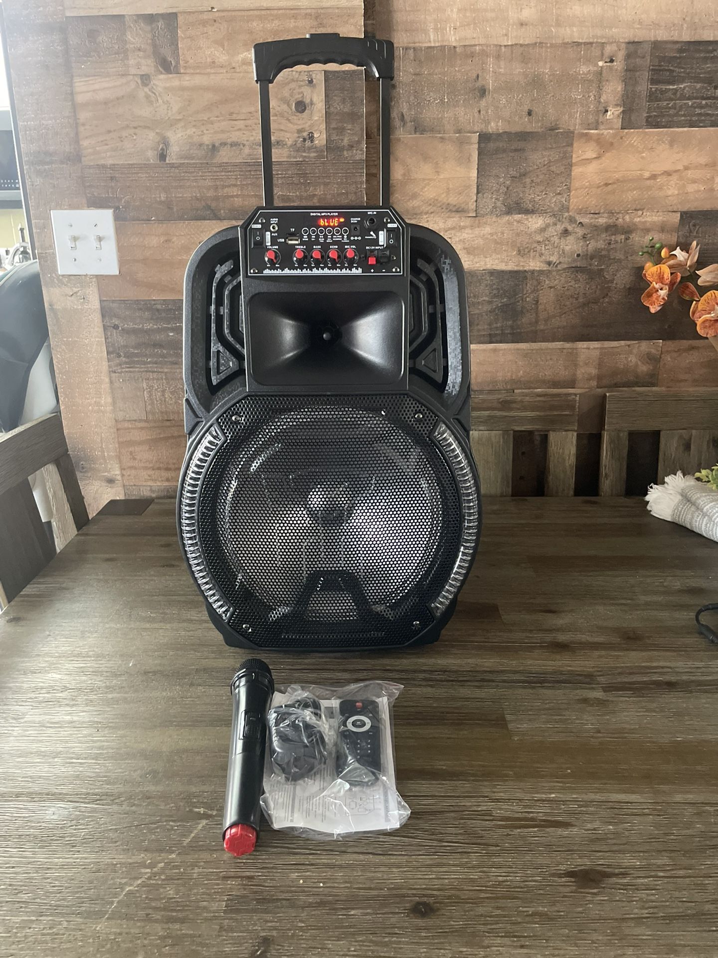 AO - 128 Professional Battery Speaker System – 12" Woofer, 2000W PMPO, RGB Lights, TWS - Saif Al Najmi KwLed Wireless SpeakersSaif Al Najmi KwSaif Al Najmi KwAO - 128 Professional Battery Speaker System – 12" Woofer, 2000W PMPO, RGB Lights, TWS