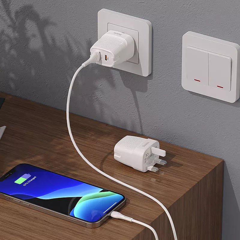 C85B Bright dual port PD20W+QC3.0 charger(UK) - White - Saif Al Najmi KwChargersHocoSaif Al Najmi KwHOCO C85B129675C85B Bright dual port PD20W+QC3.0 charger(UK) - White - Saif Al Najmi Kw