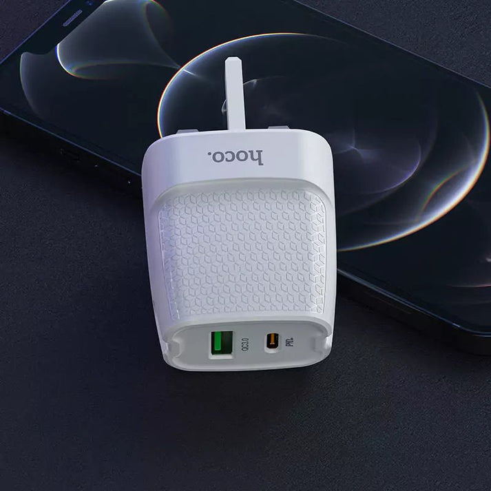 C85B Bright dual port PD20W+QC3.0 charger(UK) - White - Saif Al Najmi KwChargersHocoSaif Al Najmi KwHOCO C85B129675C85B Bright dual port PD20W+QC3.0 charger(UK) - White - Saif Al Najmi Kw