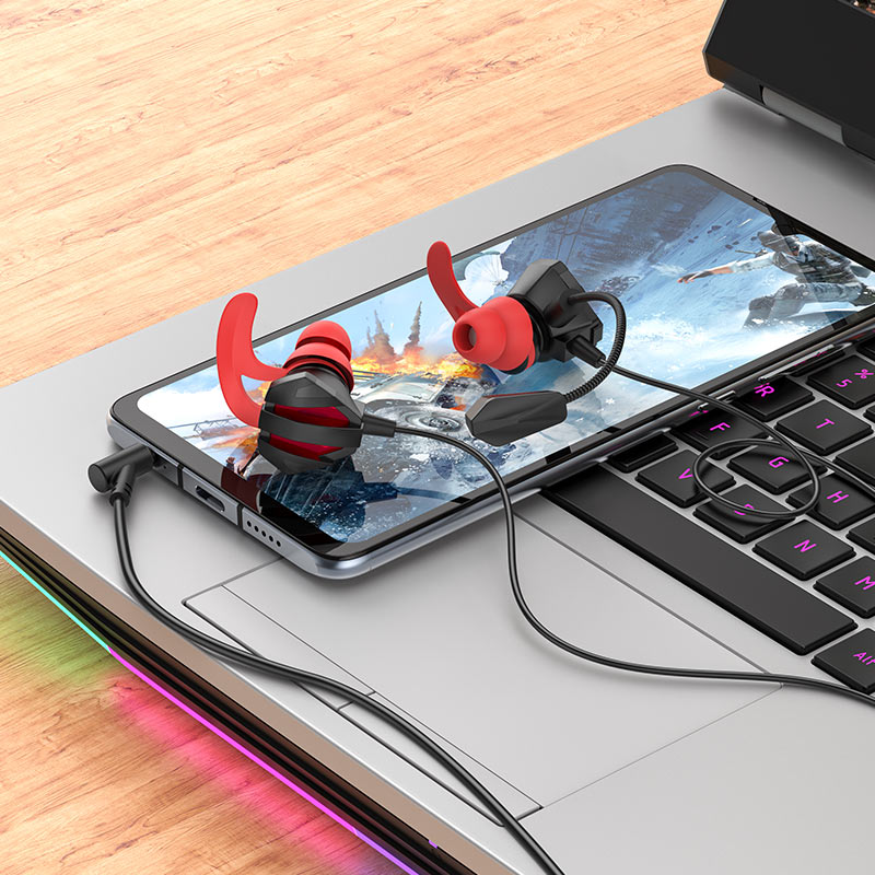 M105 Sharp wire control gaming earphones with microphone - black - Saif Al Najmi Kw