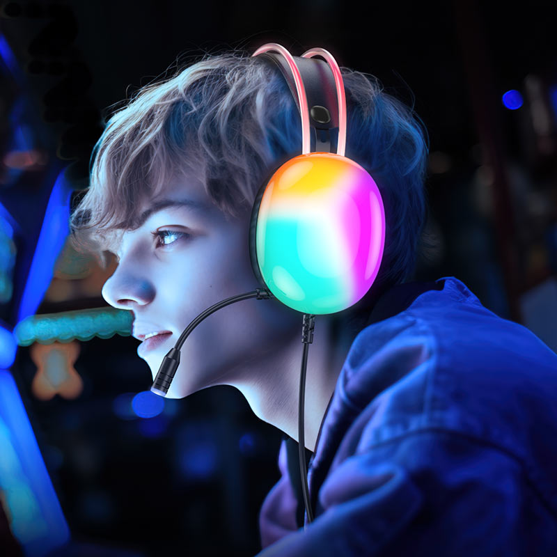 W109 Rich gaming headphones - White - Saif Al Najmi Kw