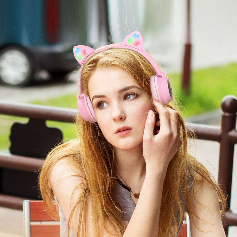 W27 Cat ear wireless headphones - pink - Saif Al Najmi Kw