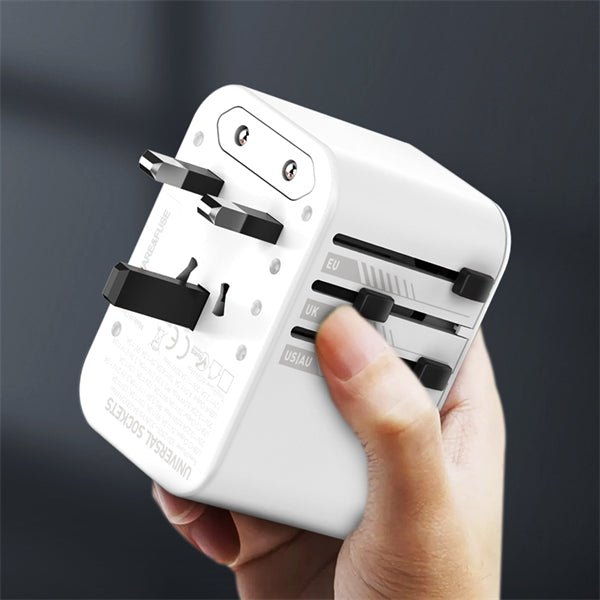 LDNIO Z6 GaN 65W Travel Adapter – 3 USB Port Global Charger - Saif Al Najmi KwAdapterLDNIOSaif Al Najmi KwZ6133314LDNIO 3 USB Ports 65W GaN Travel Adapter Z6 - Saif Al Najmi Kw