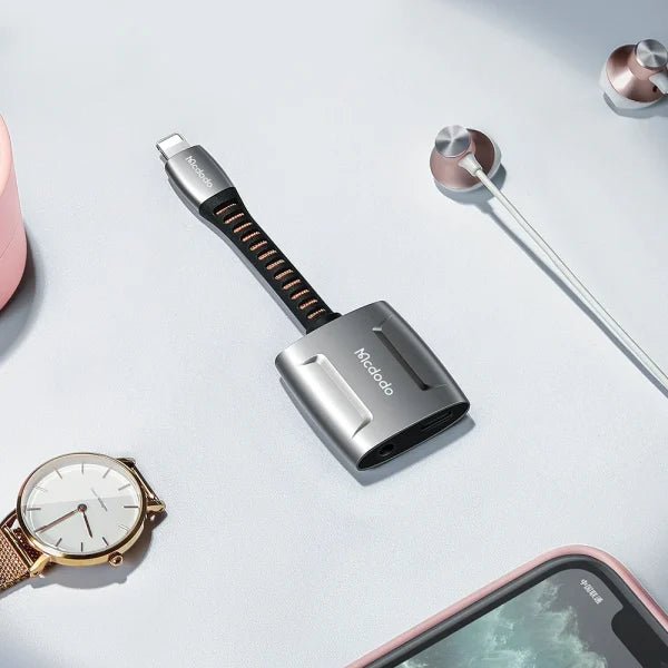 mcdodo CA - 6340 Lightning to Lightning and DC3.5mm cable 0.1m - Saif Al Najmi KwOTG / ConnectorsMcdodoSaif Al Najmi KwCA-6340131112mcdodo CA - 6340 Lightning to Lightning and DC3.5mm cable 0.1m - Saif Al Najmi Kw