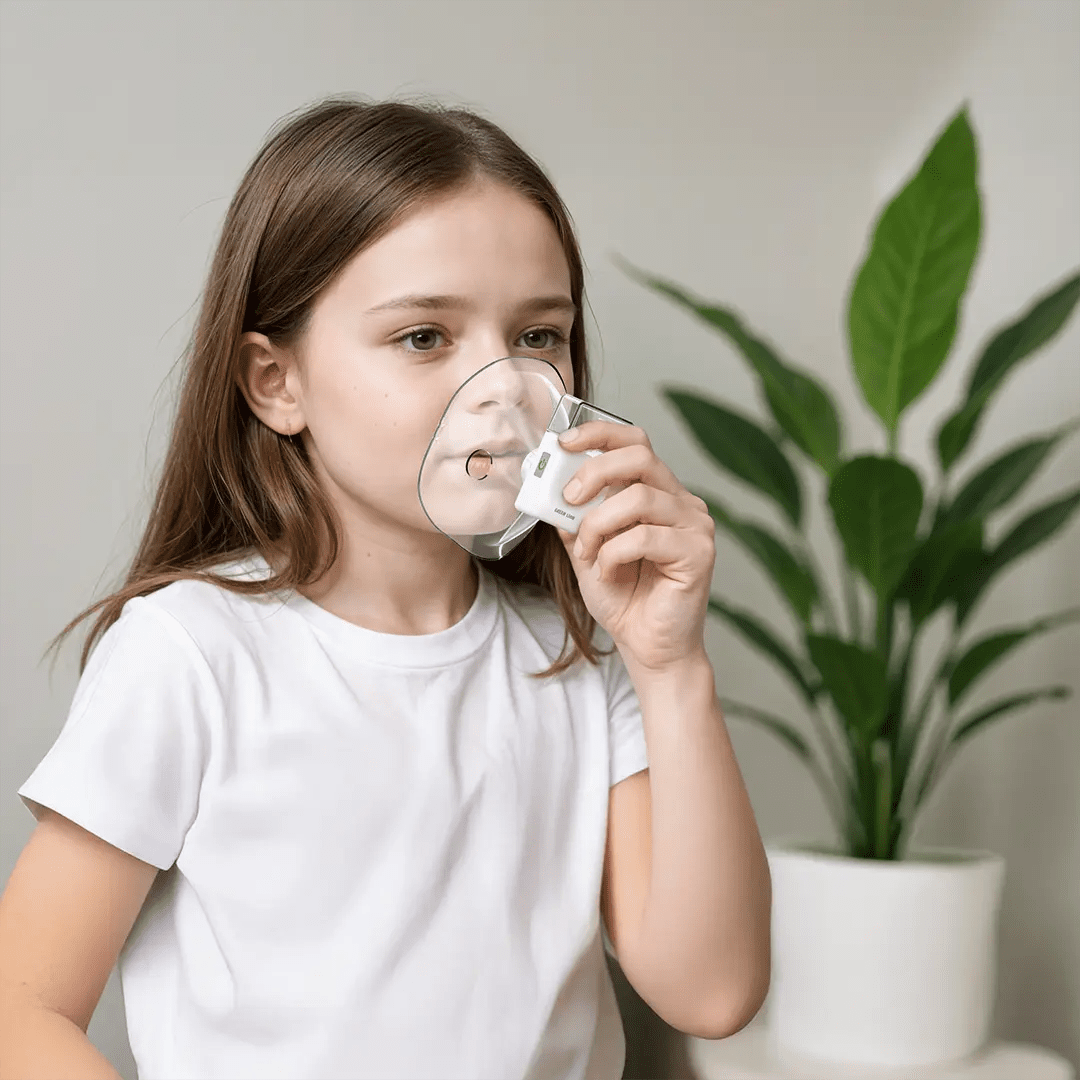 Mini Nebulizer Portable Mesh Inhaler USB Rechargeable Green Lion - White - Saif Al Najmi KwNebulizerGreen LionSaif Al Najmi KwMini Nebulizer Portable Mesh Inhaler USB Rechargeable Green Lion - White